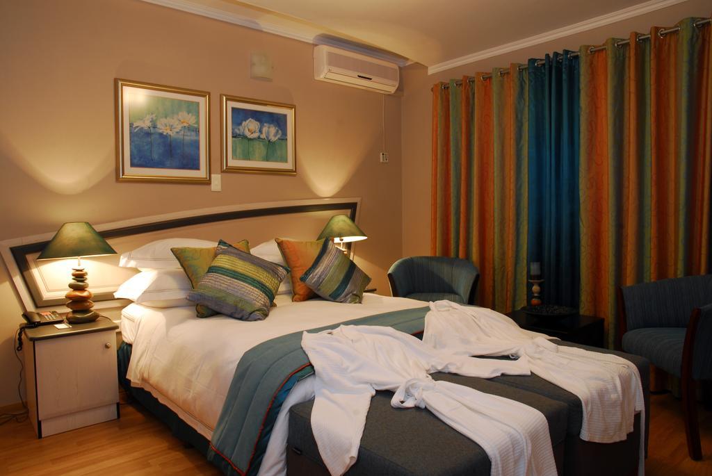 Protea Hotel By Marriott Umfolozi River Richards Bay Rum bild